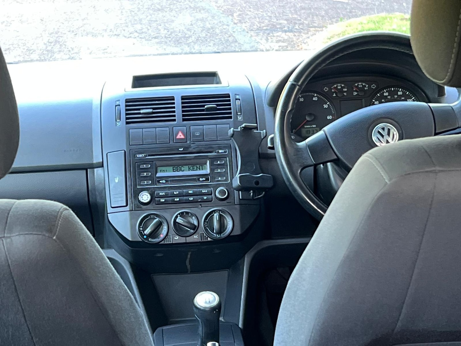 Used Volkswagen Polo 2009 for sale - 76244711: Photo 21