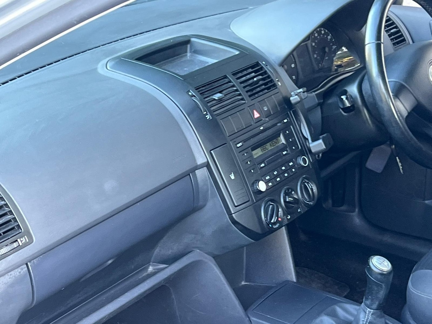 Used Volkswagen Polo 2009 for sale - 76244711: Photo 22