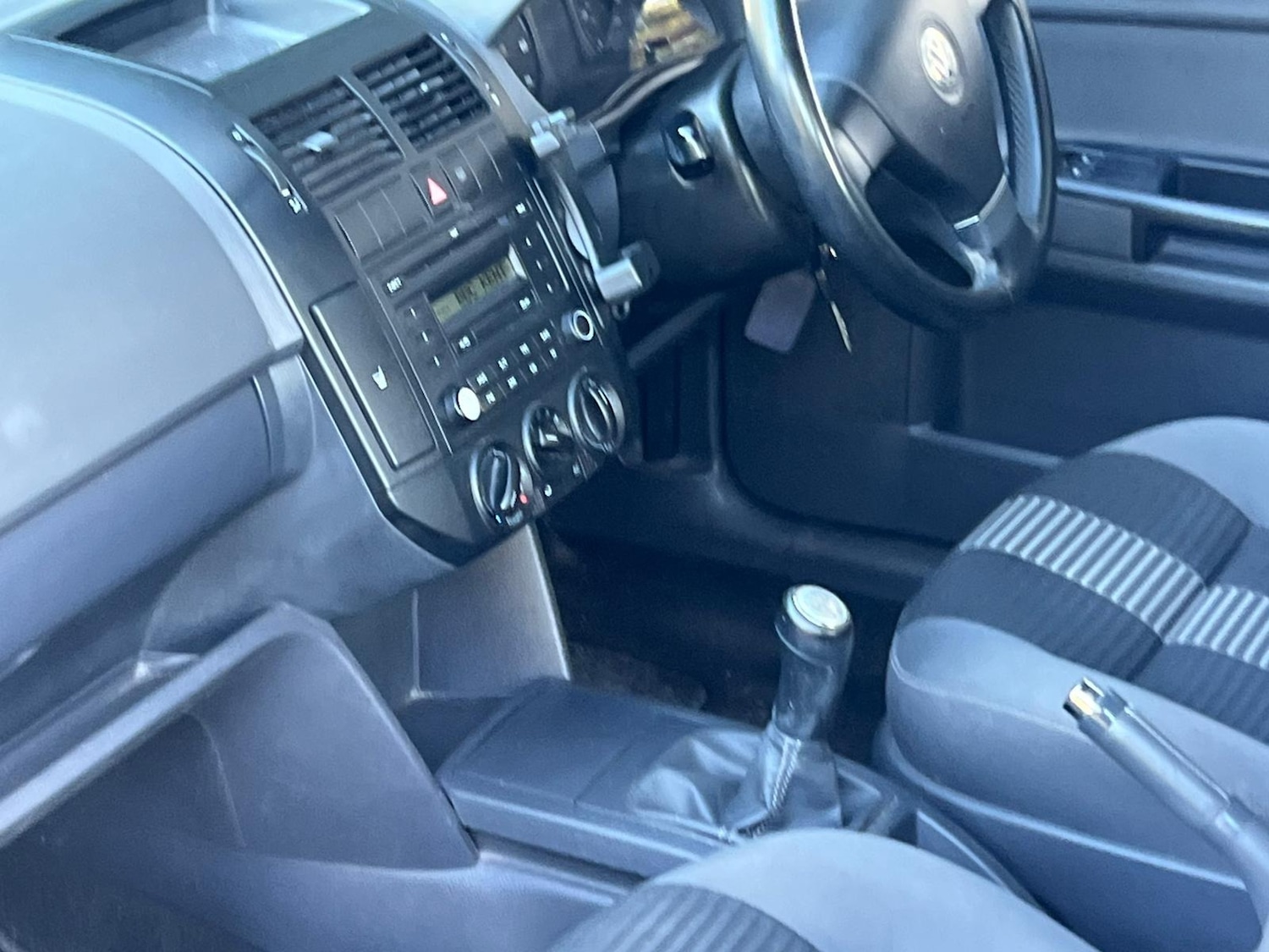 Used Volkswagen Polo 2009 for sale - 76244711: Photo 28