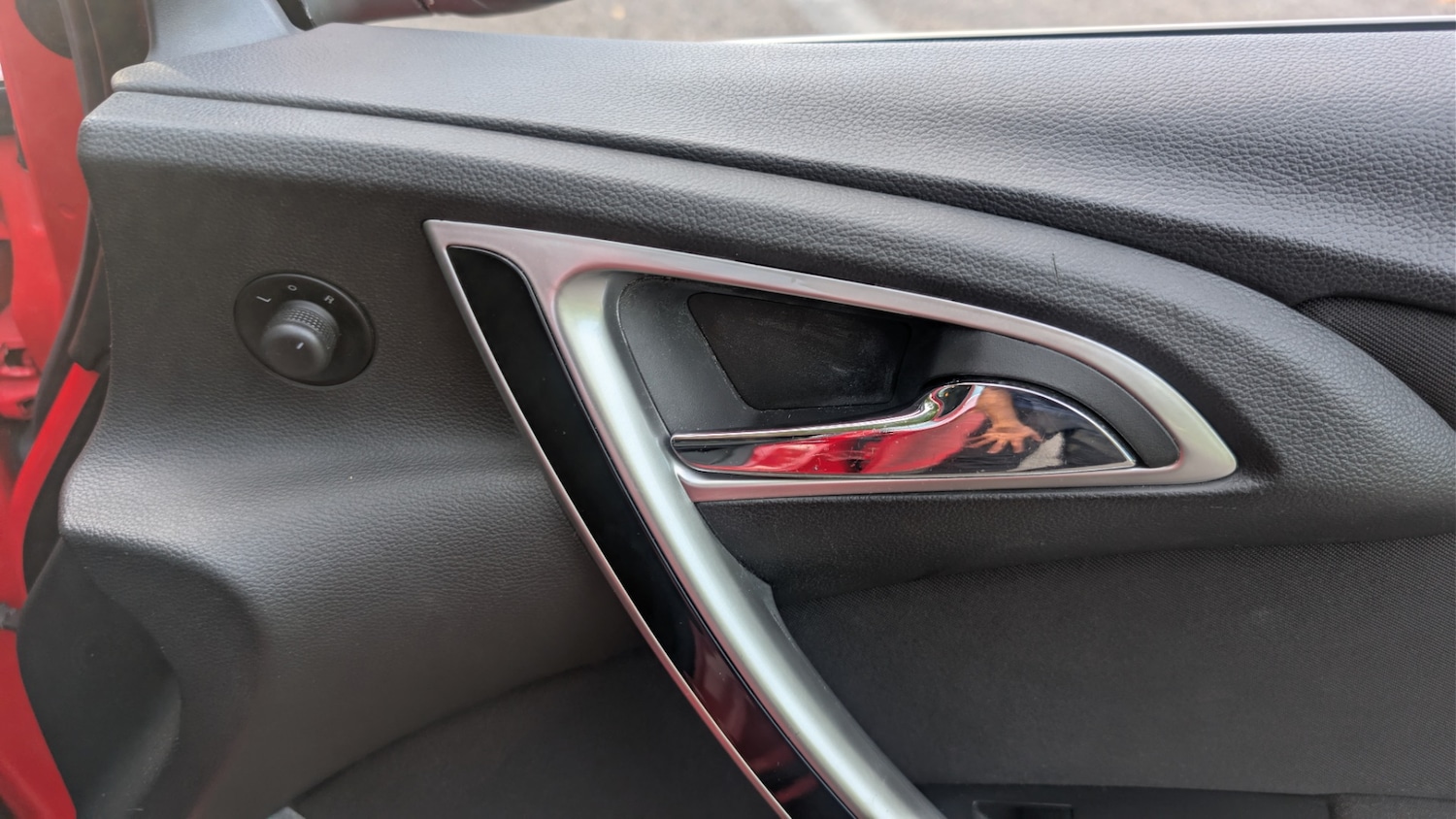 Used Vauxhall Astra 2012 for sale - 76244403: Photo 5