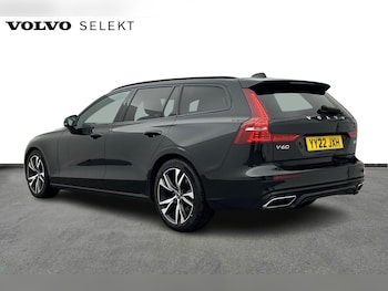Used Volvo V60 2022 for sale - 75498788: Photo