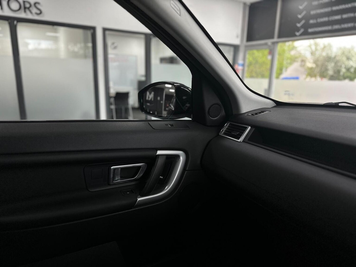 Used Land Rover Discovery Sport 2018 for sale - 76656244: Photo 34