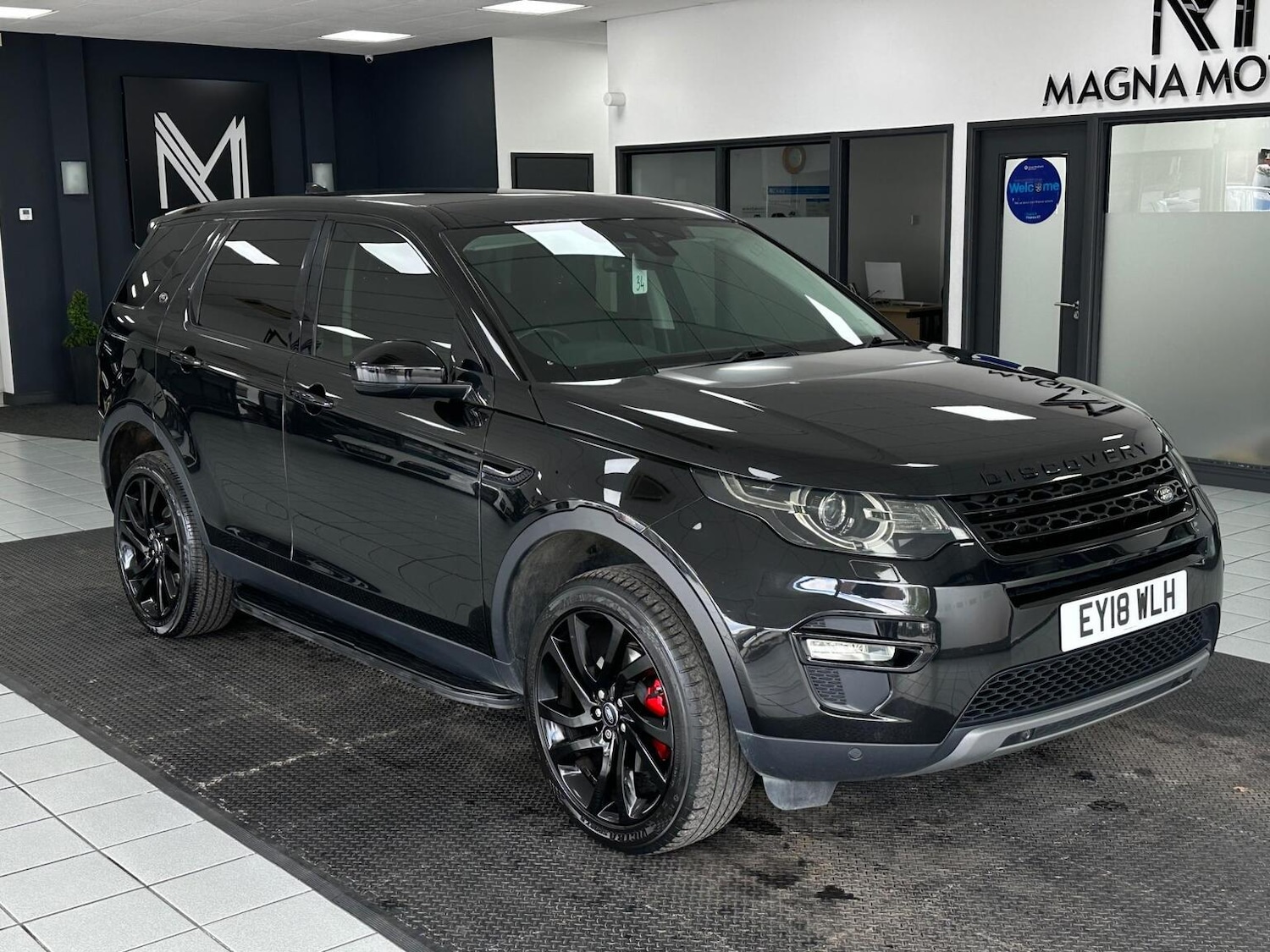 Used Land Rover Discovery Sport 2018 for sale - 76656244: Photo 4