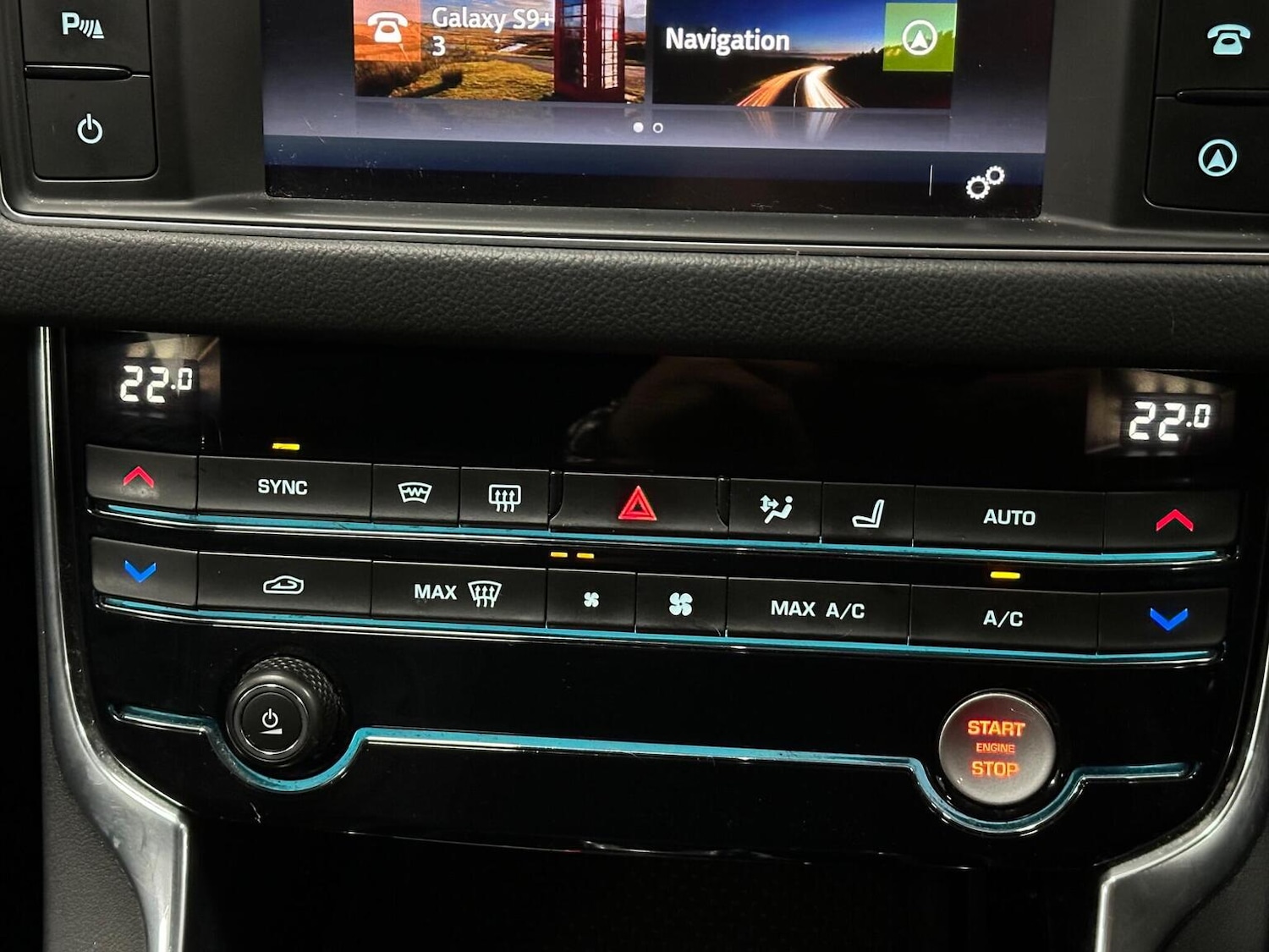 Used Jaguar XF 2018 for sale - 76655983: Photo 28