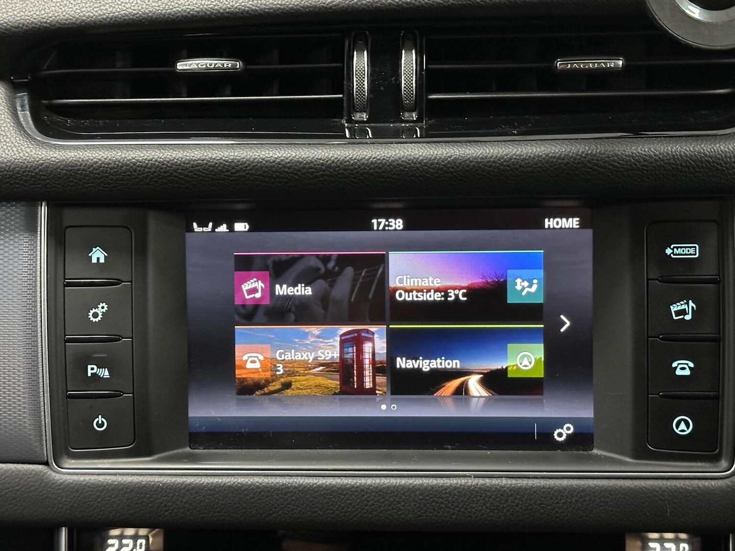 Used Jaguar XF 2018 for sale - 76655983: Photo 29