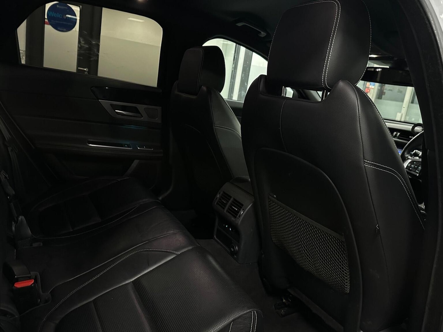 Used Jaguar XF 2018 for sale - 76655983: Photo 32