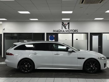 Used Jaguar XF 2018 for sale - 76655983: Photo