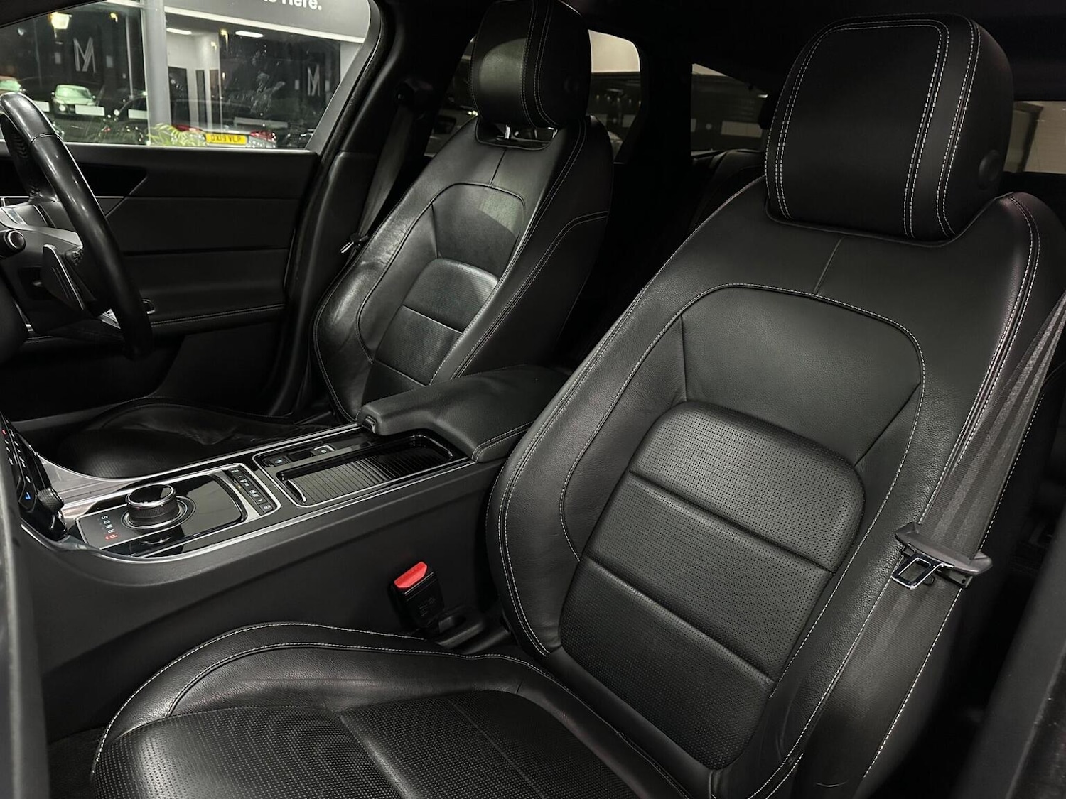 Used Jaguar XF 2018 for sale - 76655983: Photo 40