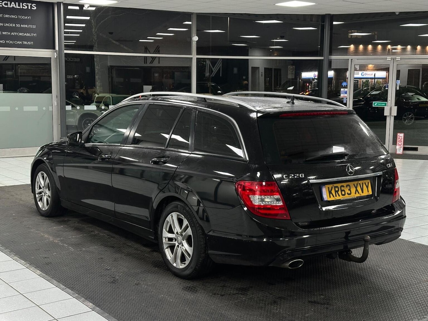 Used Mercedes-Benz C Class 2013 for sale - 76807241: Photo 10