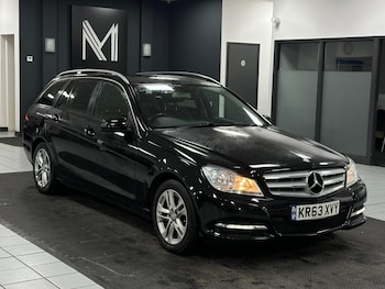 Used Mercedes-Benz C Class 2013 for sale - 76807241: Photo