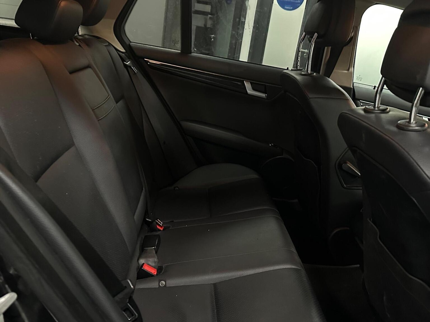 Used Mercedes-Benz C Class 2013 for sale - 76807241: Photo 25