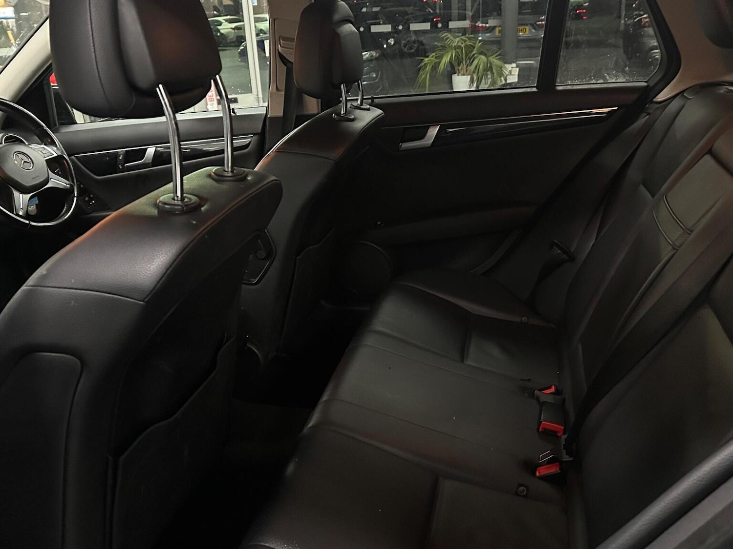 Used Mercedes-Benz C Class 2013 for sale - 76807241: Photo 28