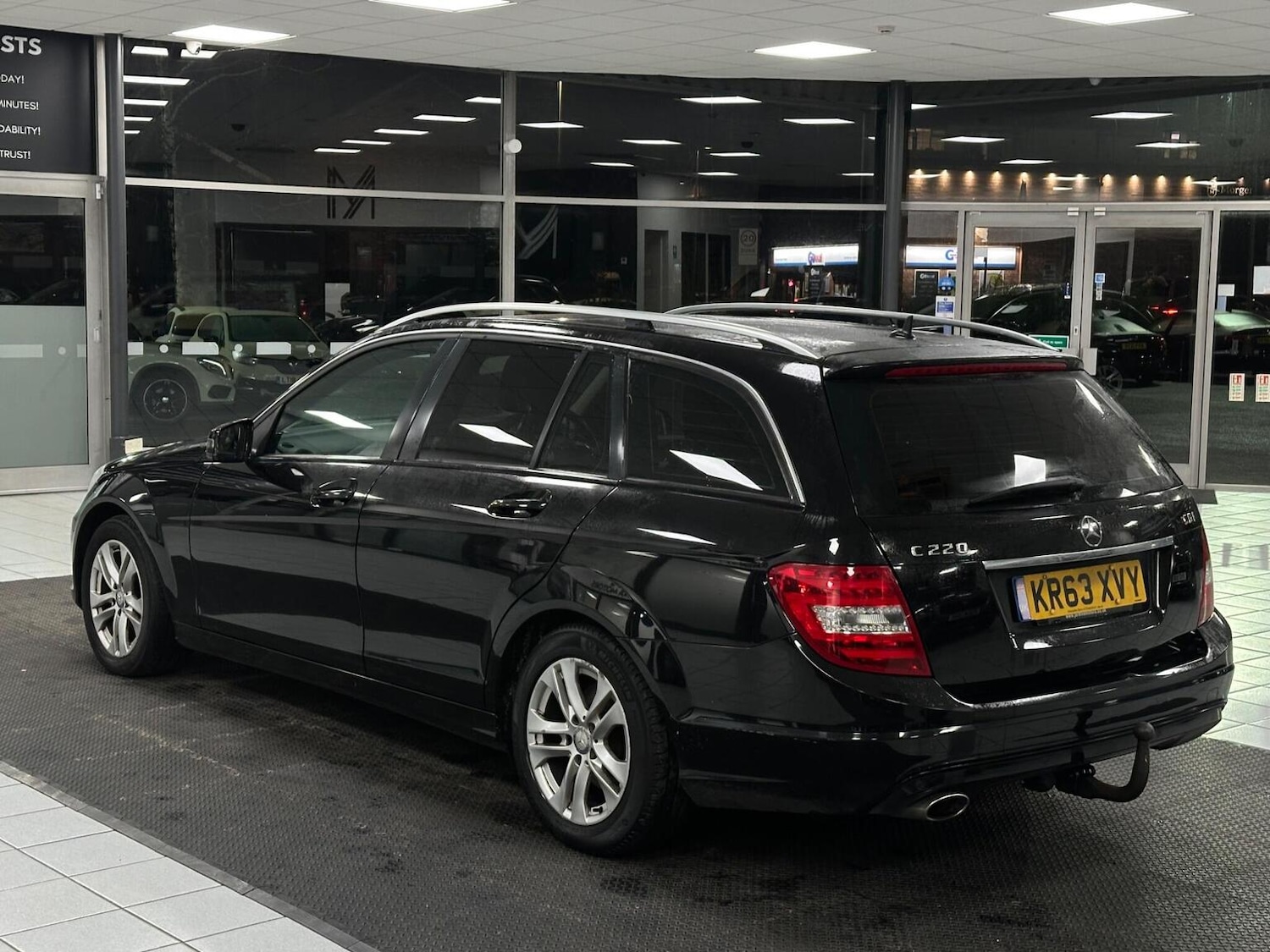 Used Mercedes-Benz C Class 2013 for sale - 76807241: Photo 9