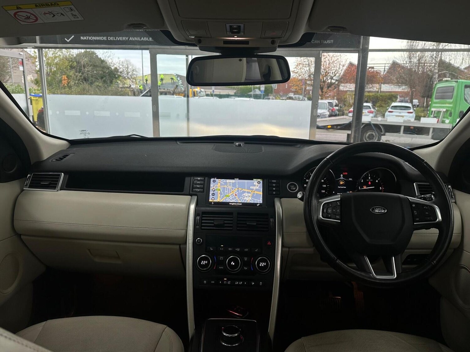 Used Land Rover Discovery Sport 2018 for sale - 76656231: Photo 17