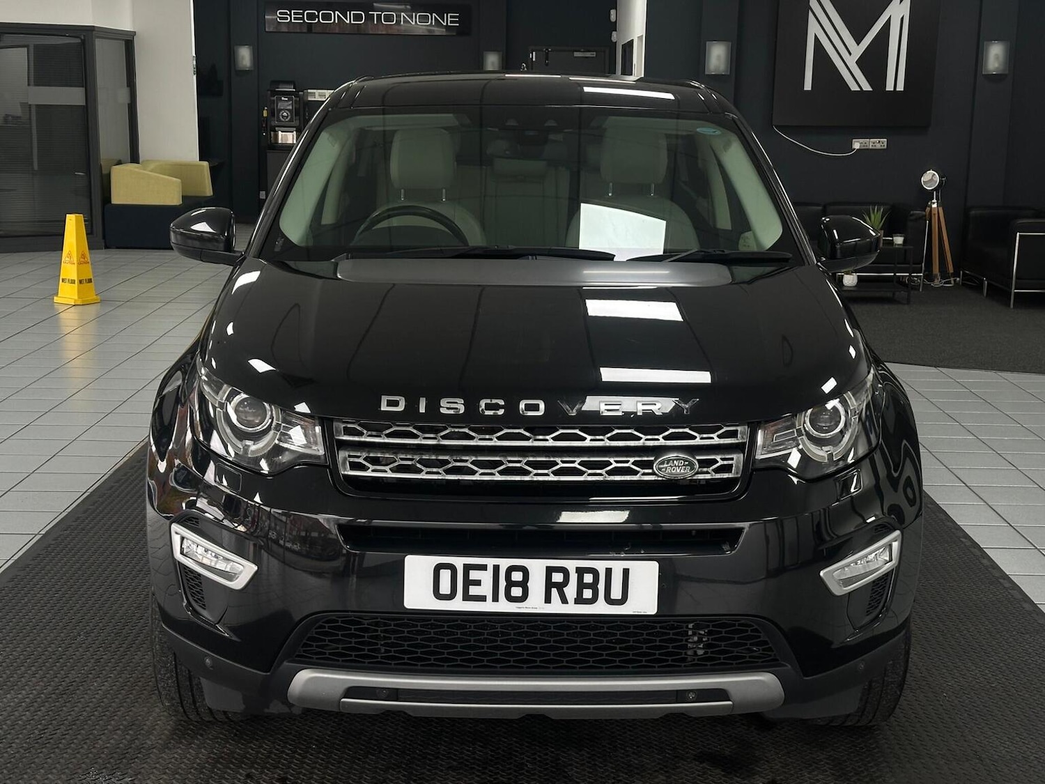 Used Land Rover Discovery Sport 2018 for sale - 76656231: Photo 4