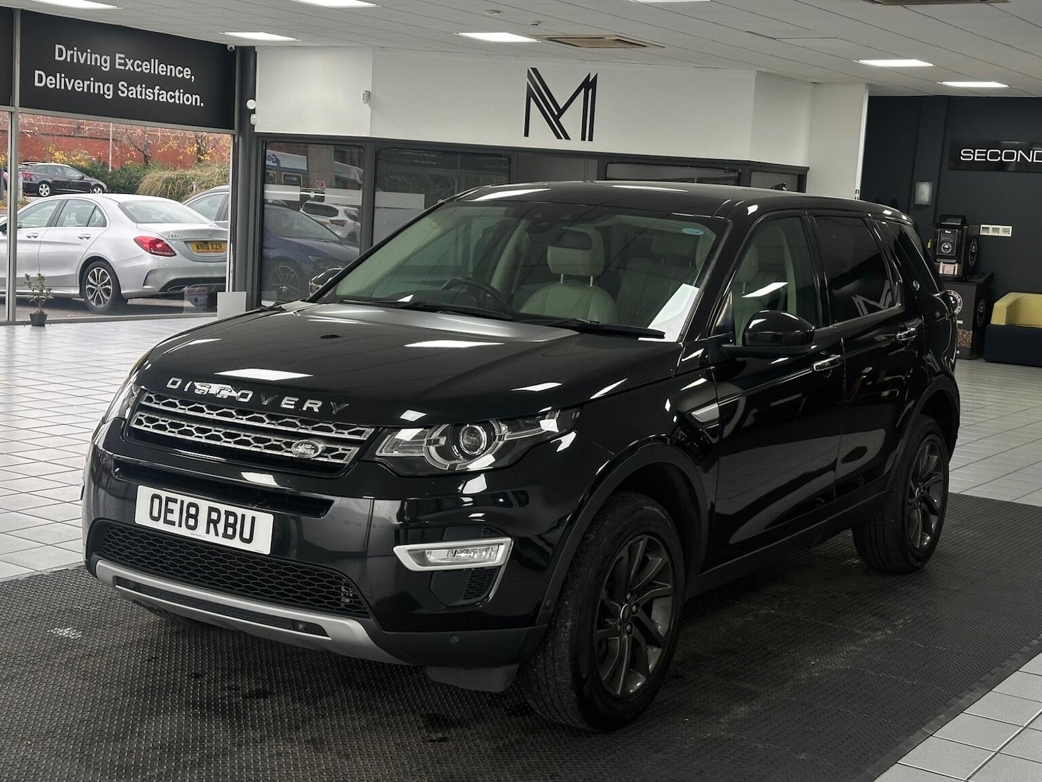 Used Land Rover Discovery Sport 2018 for sale - 76656231: Photo 7