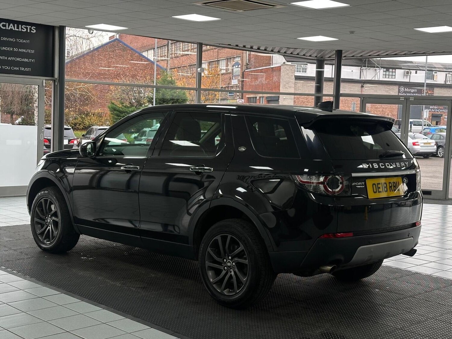 Used Land Rover Discovery Sport 2018 for sale - 76656231: Photo 9