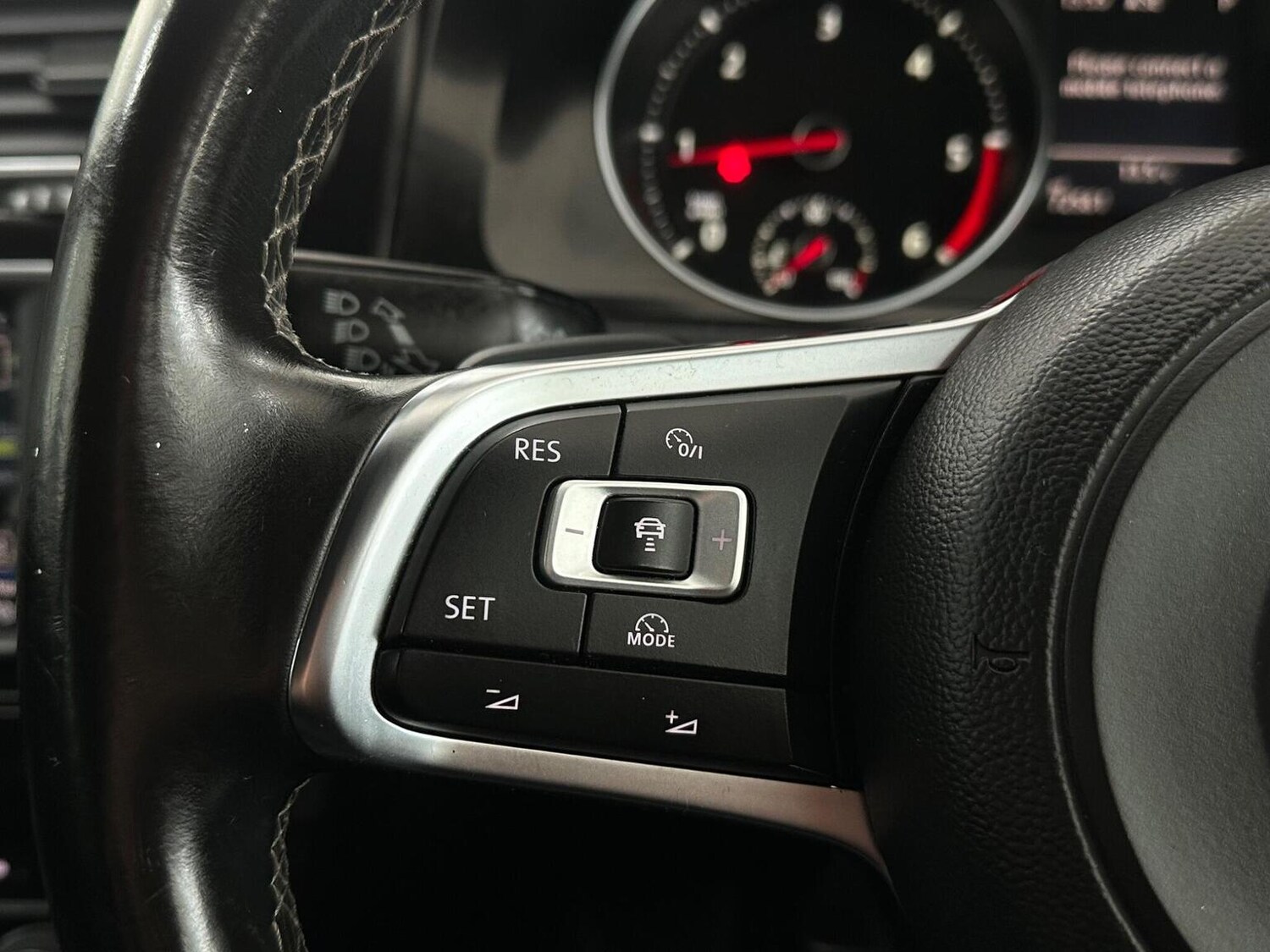 Used Volkswagen Golf 2016 for sale - 76656032: Photo 24