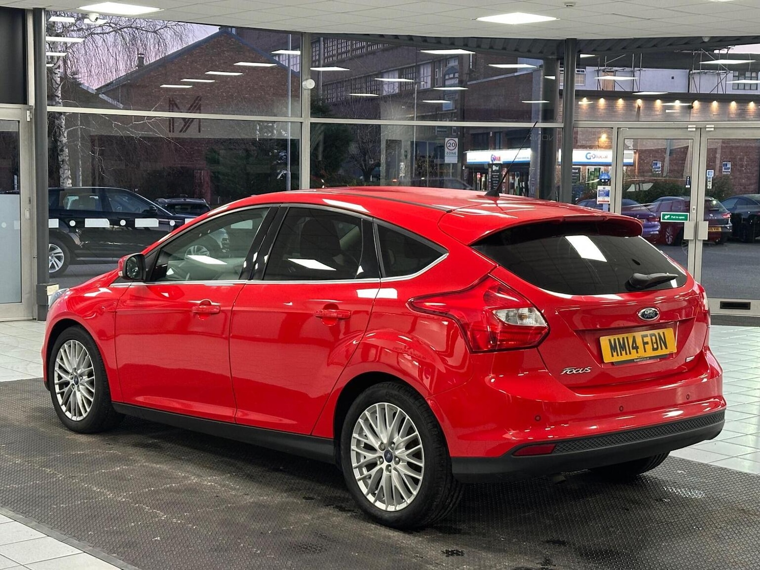 Used Ford Focus 2014 for sale - 77053723: Photo 8