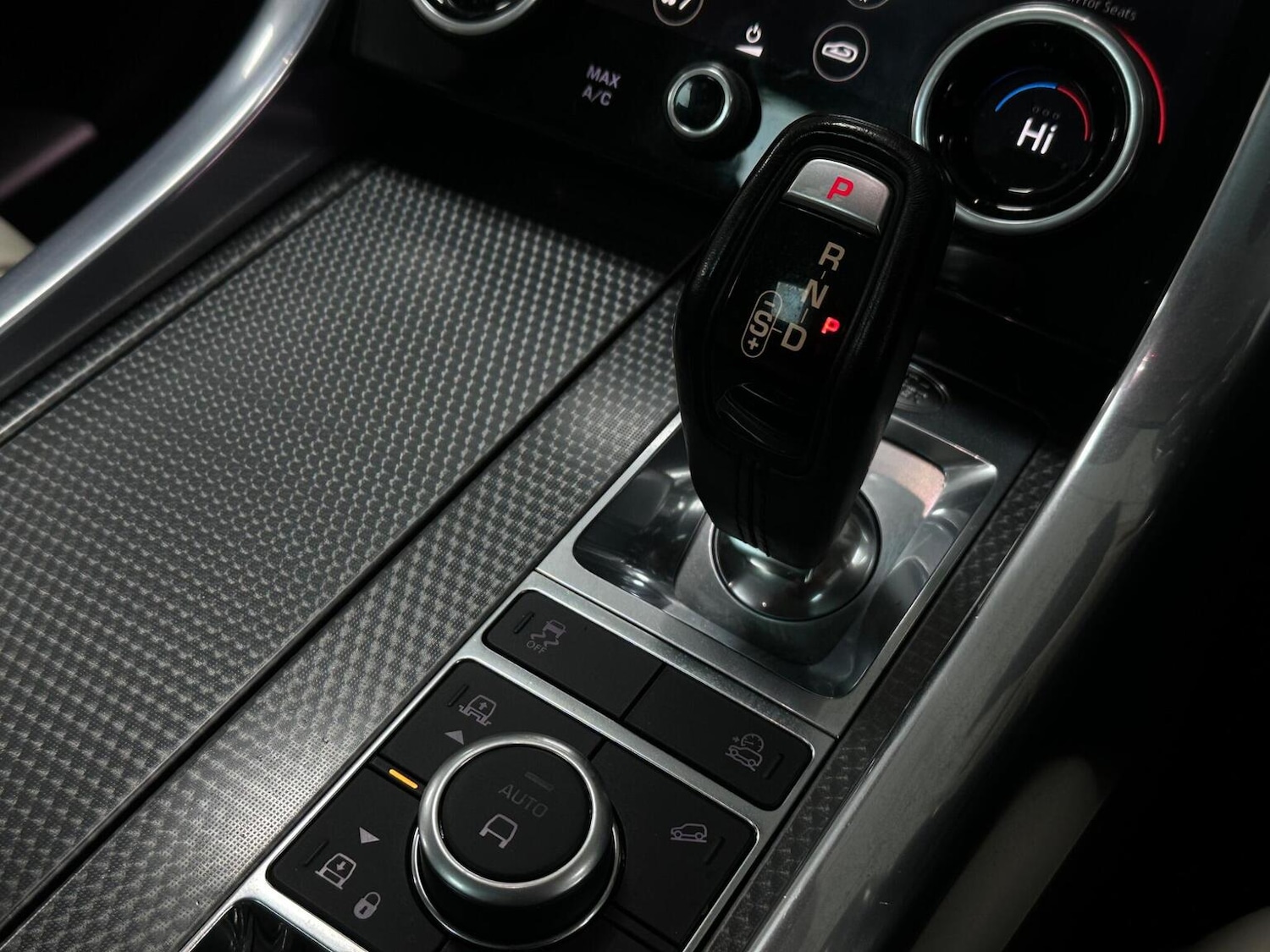 Used Land Rover Range Rover Sport 2018 for sale - 76655990: Photo 23