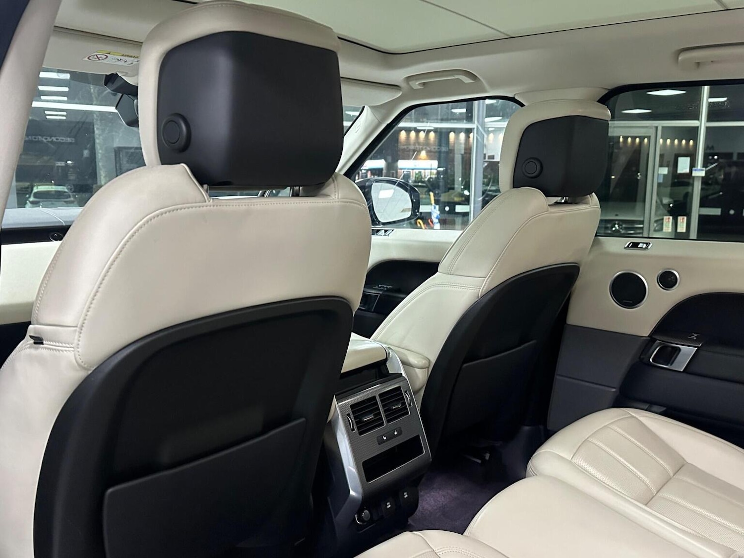 Used Land Rover Range Rover Sport 2018 for sale - 76655990: Photo 35