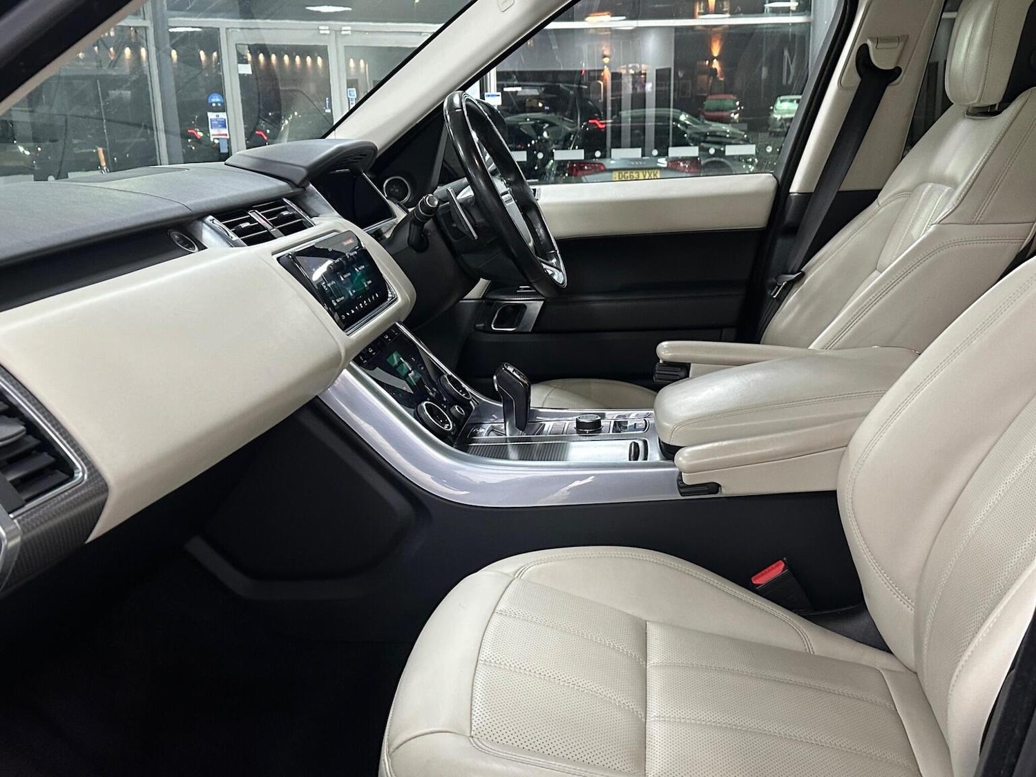 Used Land Rover Range Rover Sport 2018 for sale - 76655990: Photo 39