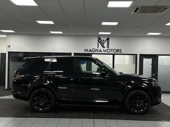 Used Land Rover Range Rover Sport 2018 for sale - 76655990: Photo