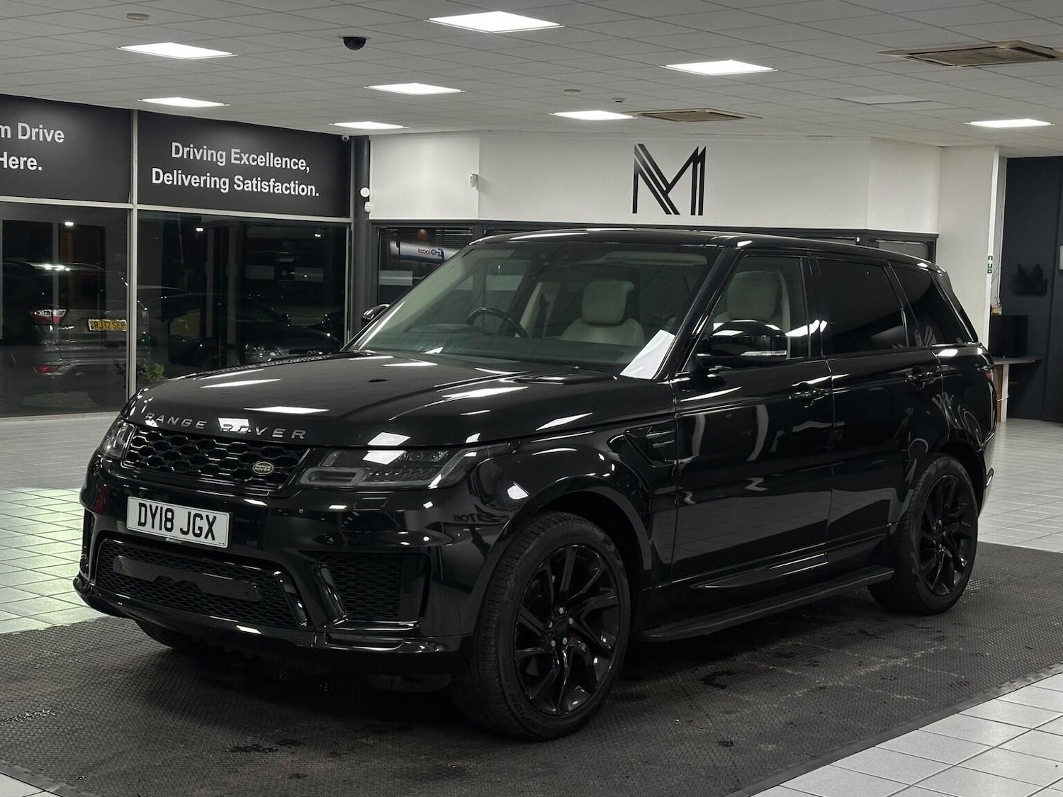 Used Land Rover Range Rover Sport 2018 for sale - 76655990: Photo 5