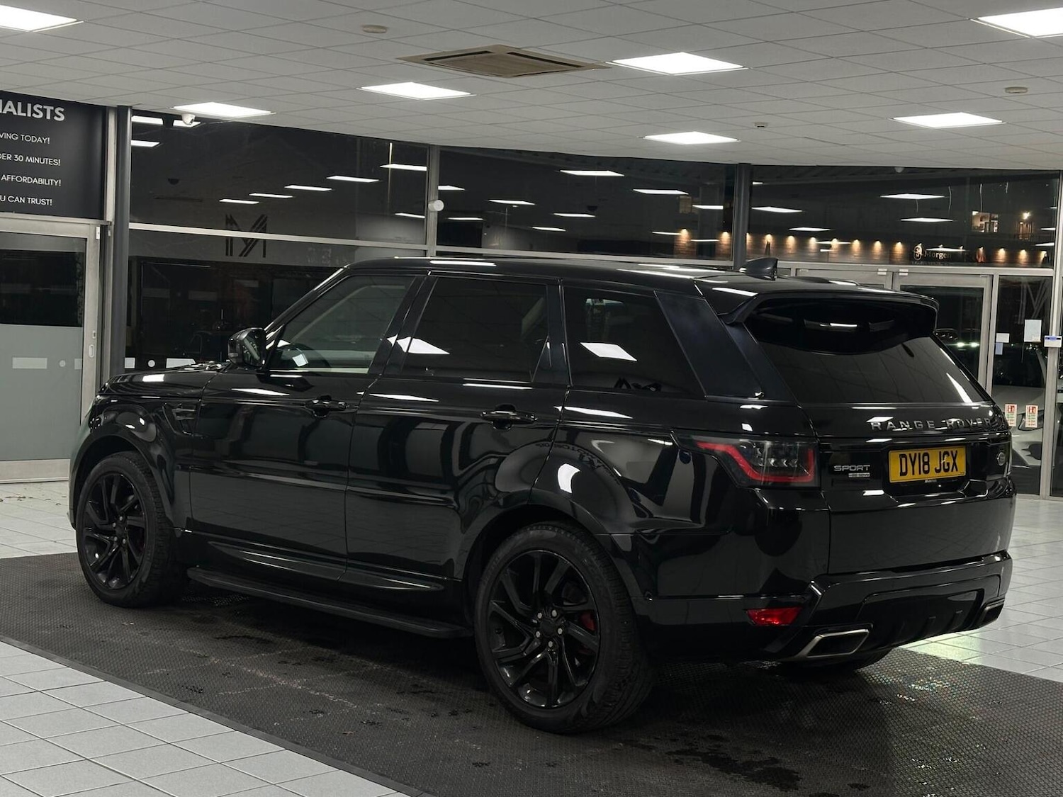 Used Land Rover Range Rover Sport 2018 for sale - 76655990: Photo 9