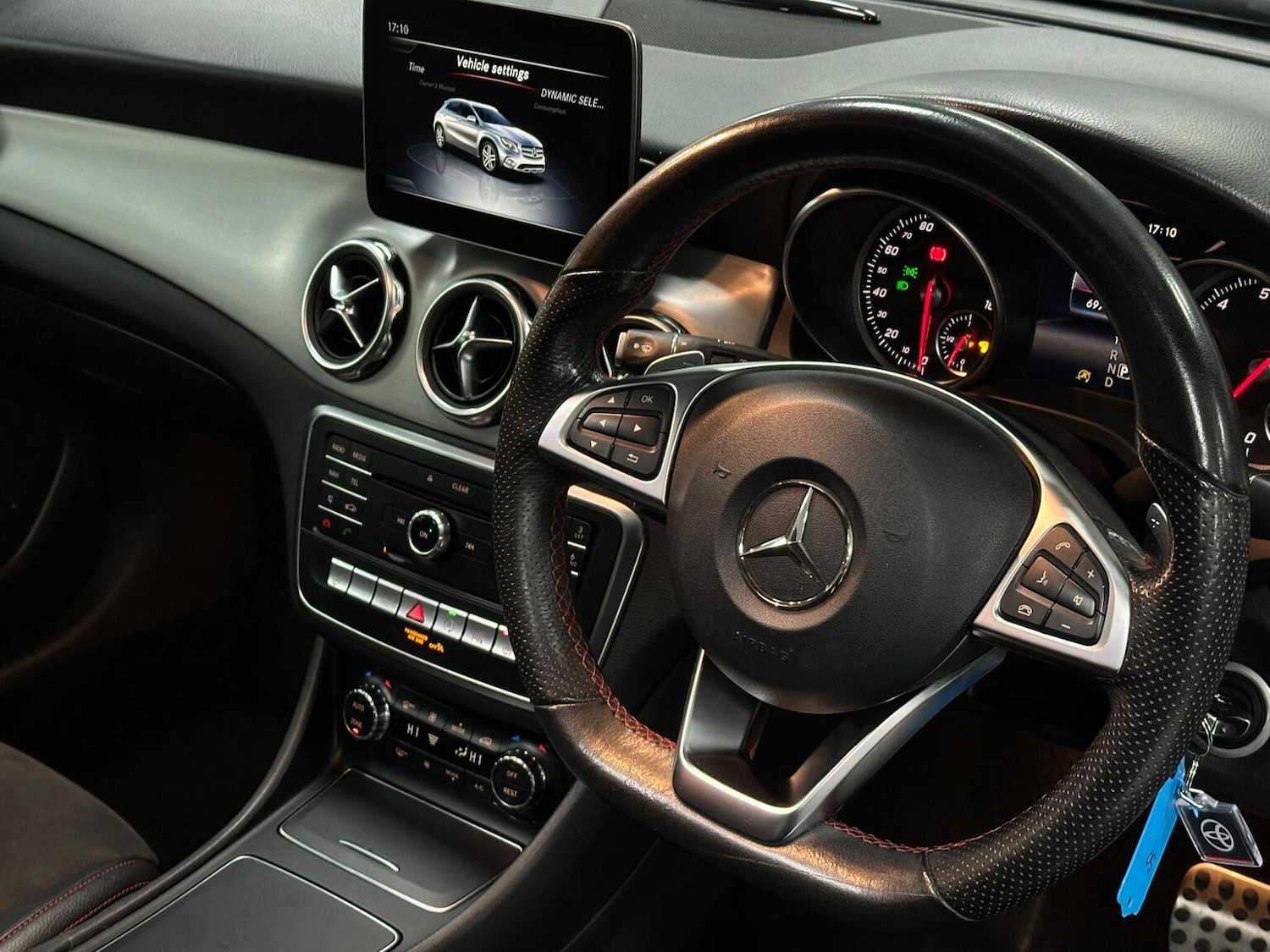 Used Mercedes-Benz GLA 2019 for sale - 76741321: Photo 15