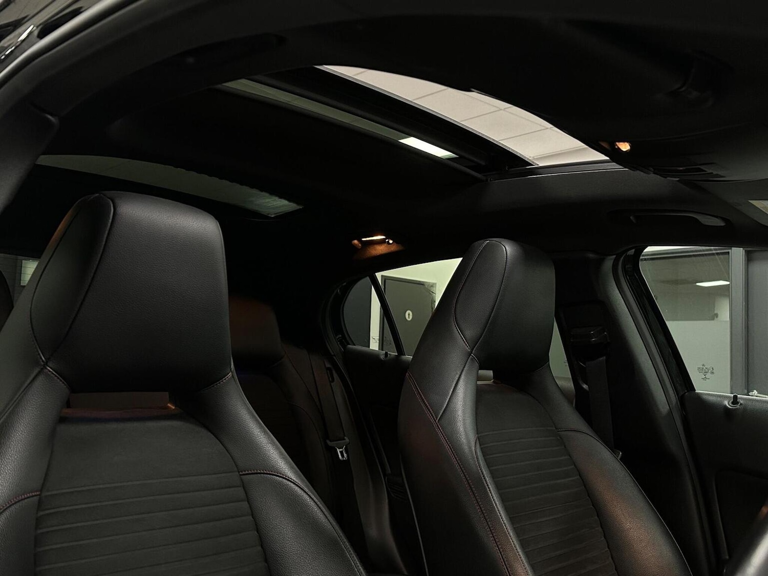 Used Mercedes-Benz GLA 2019 for sale - 76741321: Photo 23