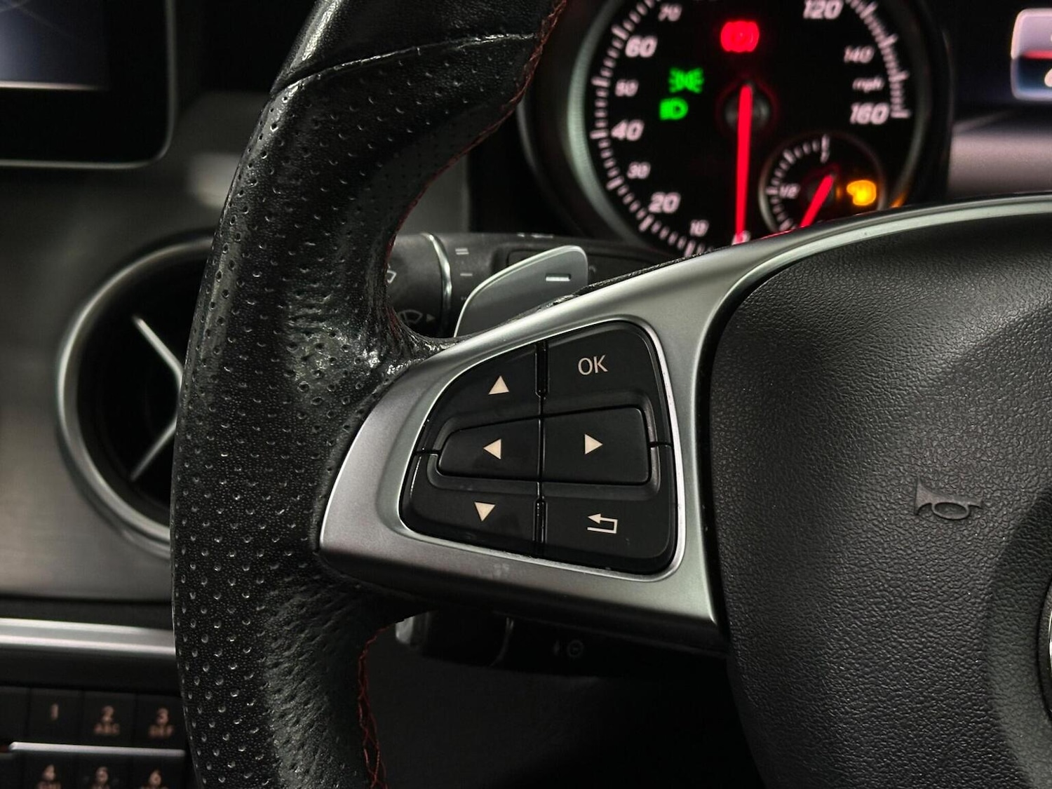 Used Mercedes-Benz GLA 2019 for sale - 76741321: Photo 26