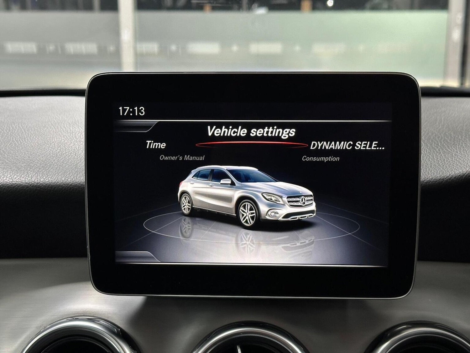 Used Mercedes-Benz GLA 2019 for sale - 76741321: Photo 30