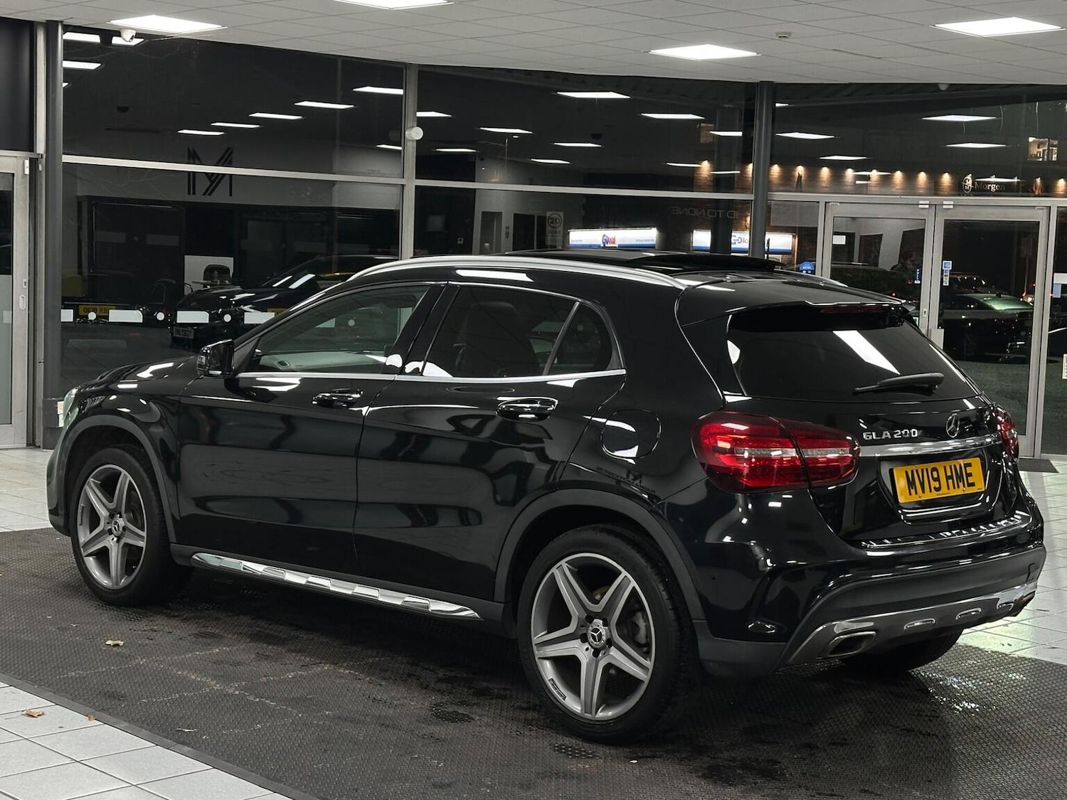 Used Mercedes-Benz GLA 2019 for sale - 76741321: Photo 8