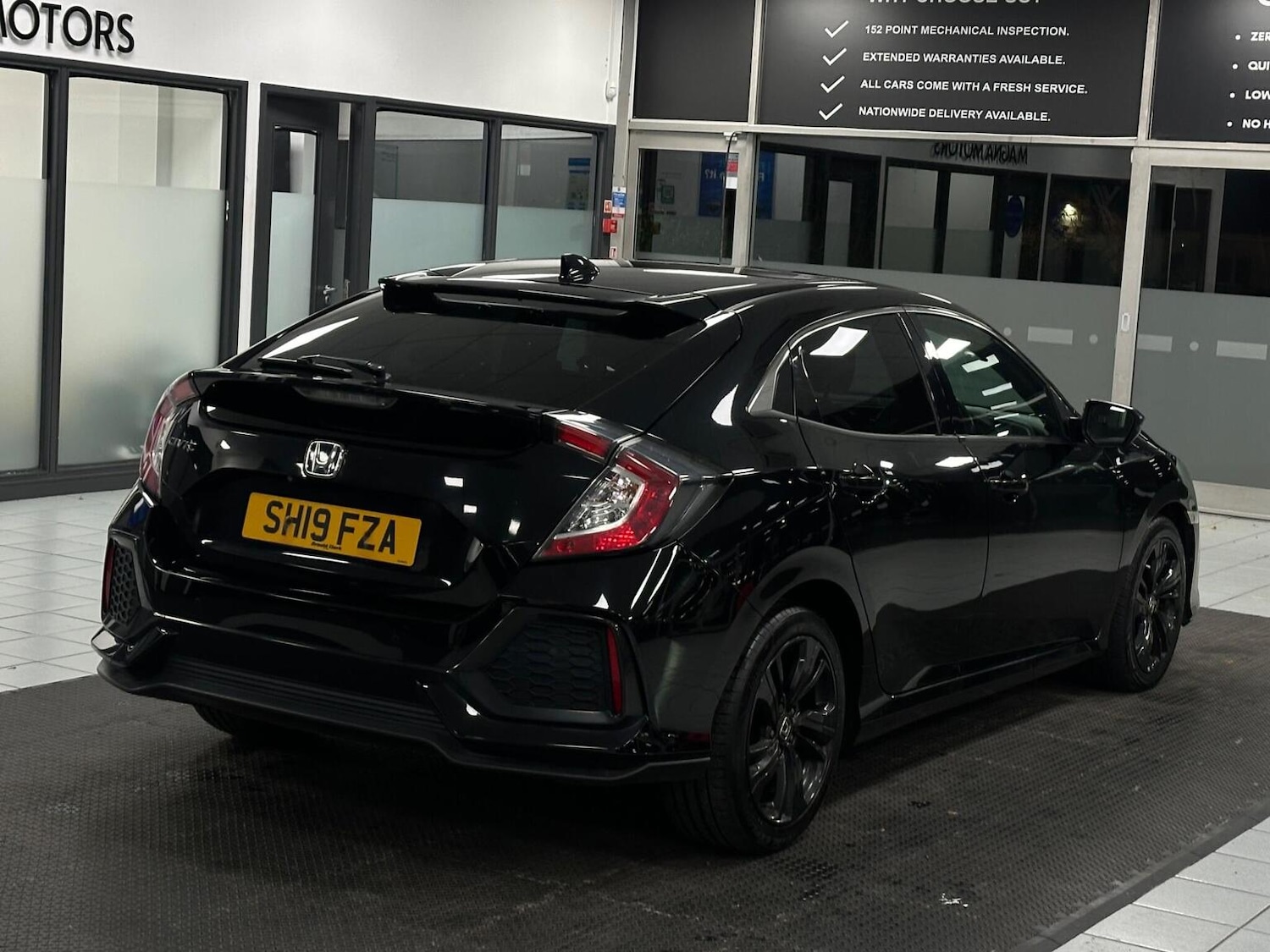 Used Honda Civic 2019 for sale - 76656059: Photo 14