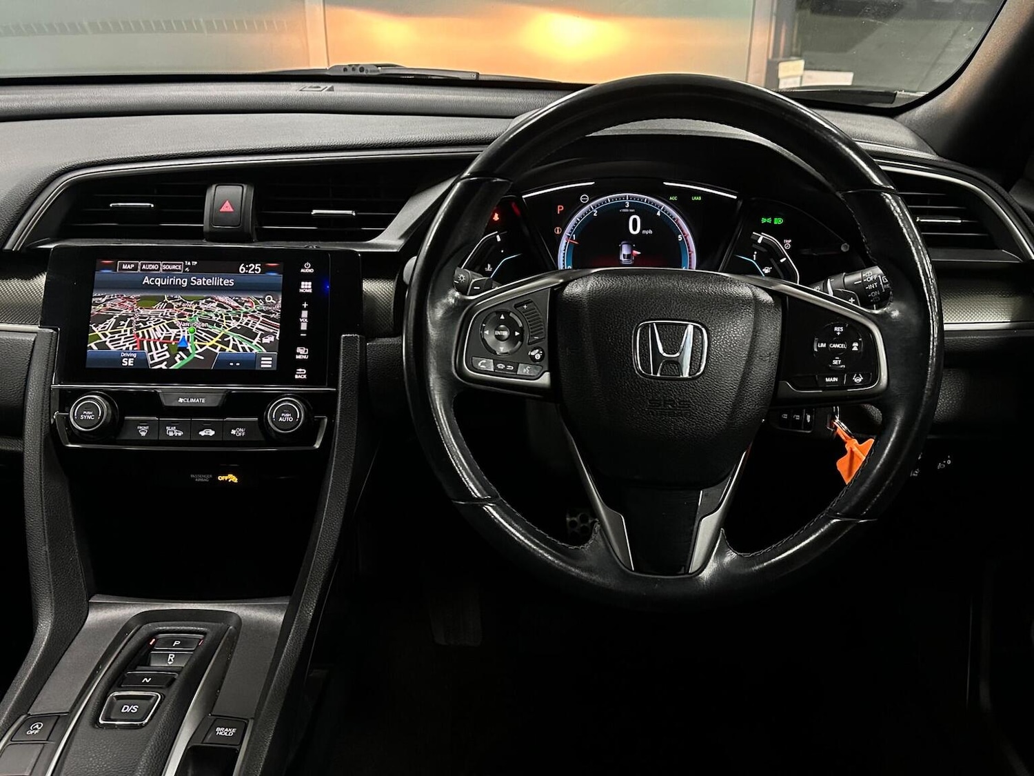 Used Honda Civic 2019 for sale - 76656059: Photo 17