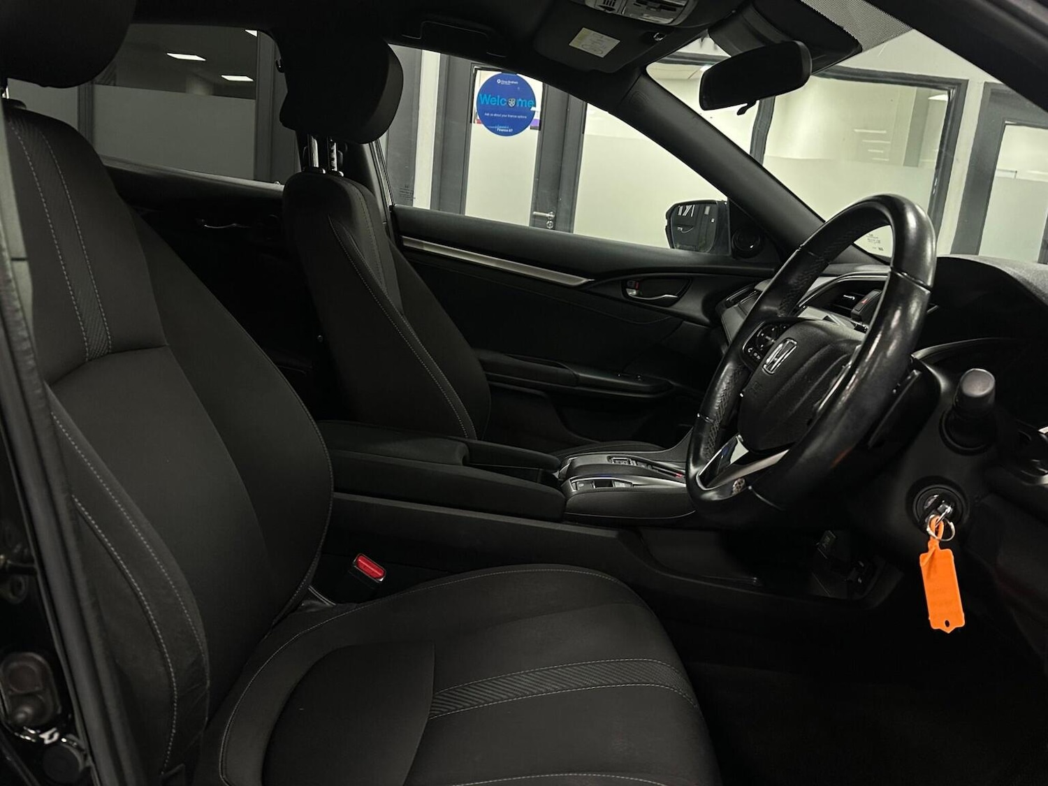 Used Honda Civic 2019 for sale - 76656059: Photo 20