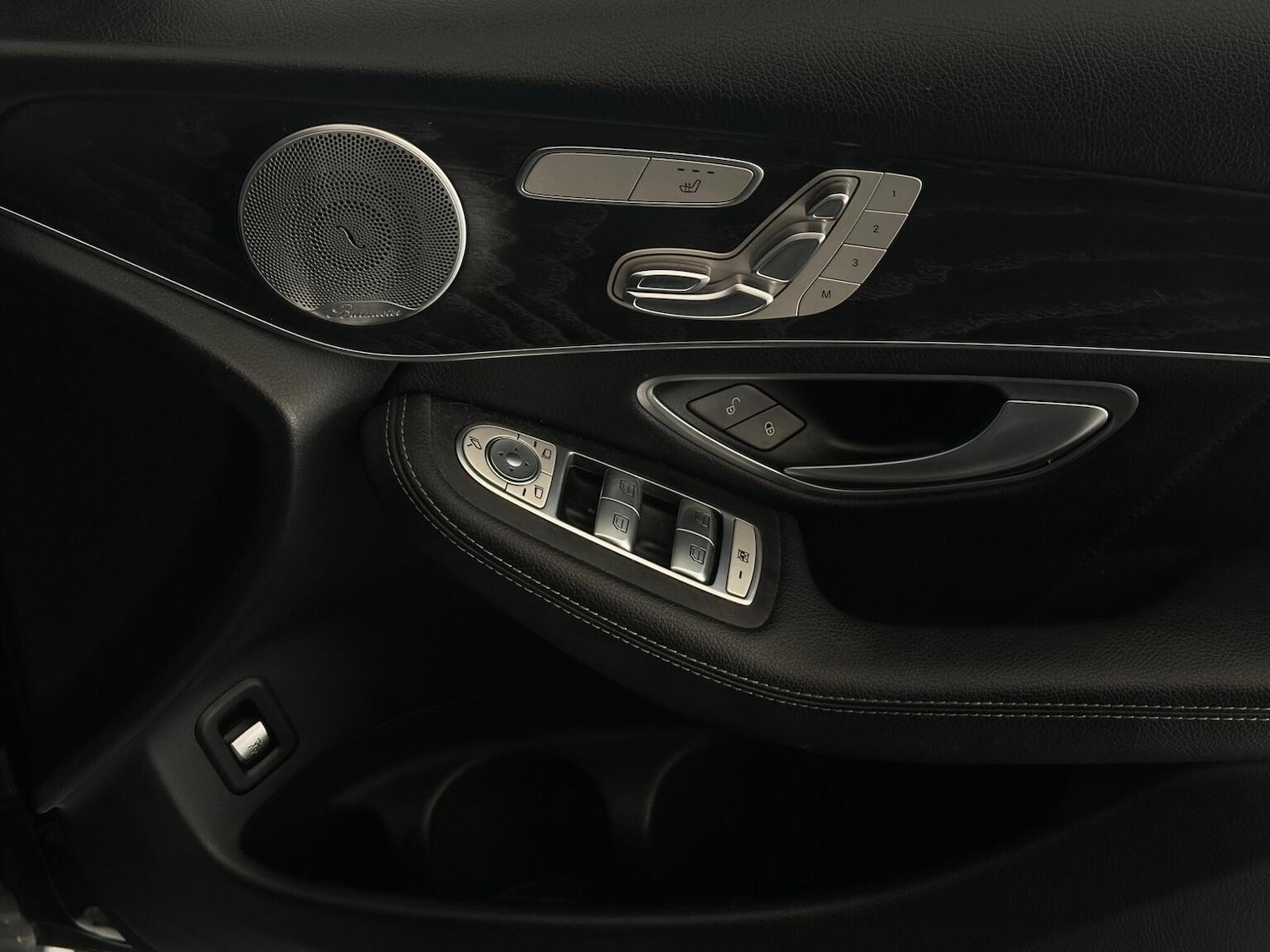 Used Mercedes-Benz GLC 2018 for sale - 76656275: Photo 18