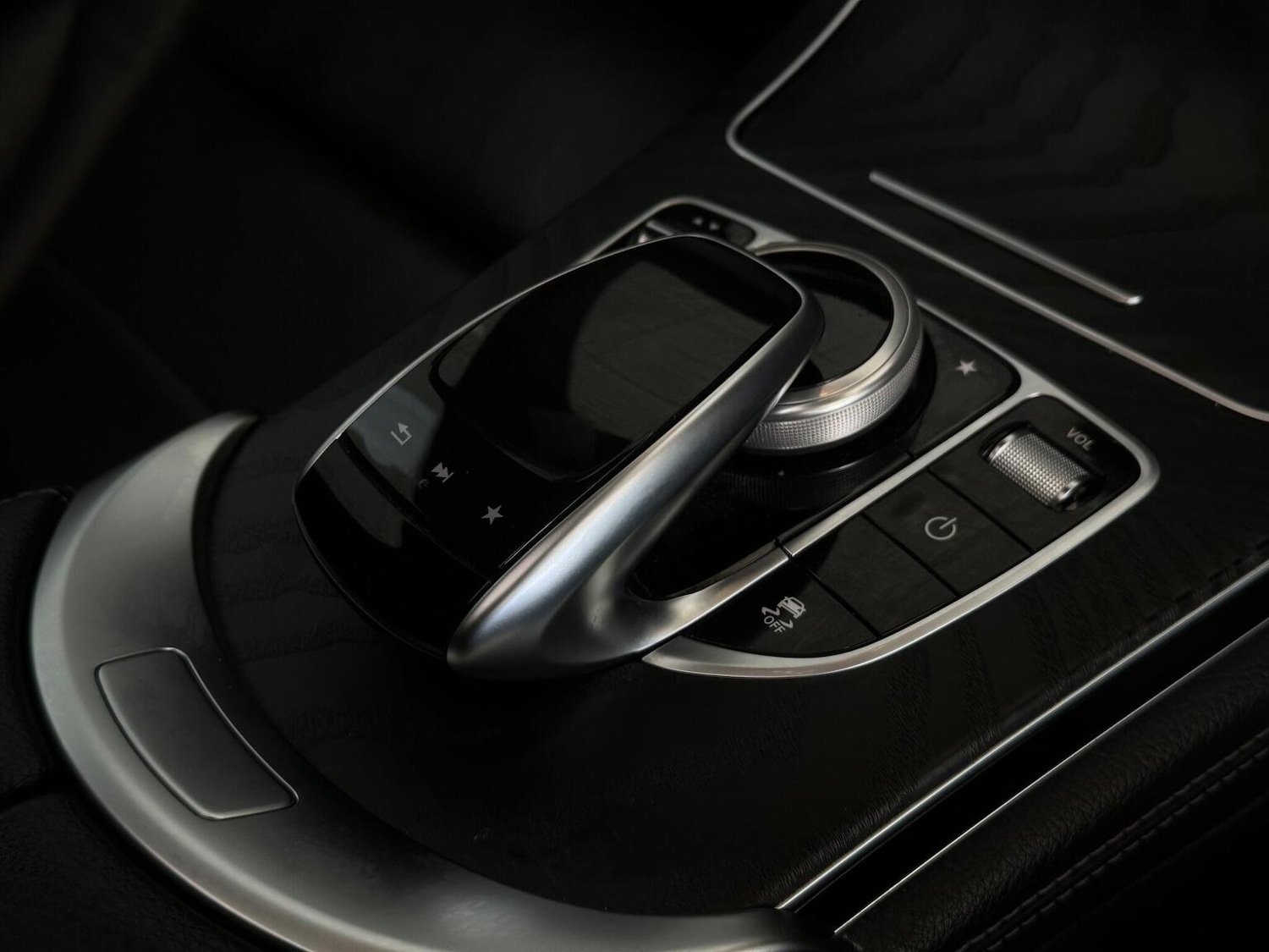 Used Mercedes-Benz GLC 2018 for sale - 76656275: Photo 27