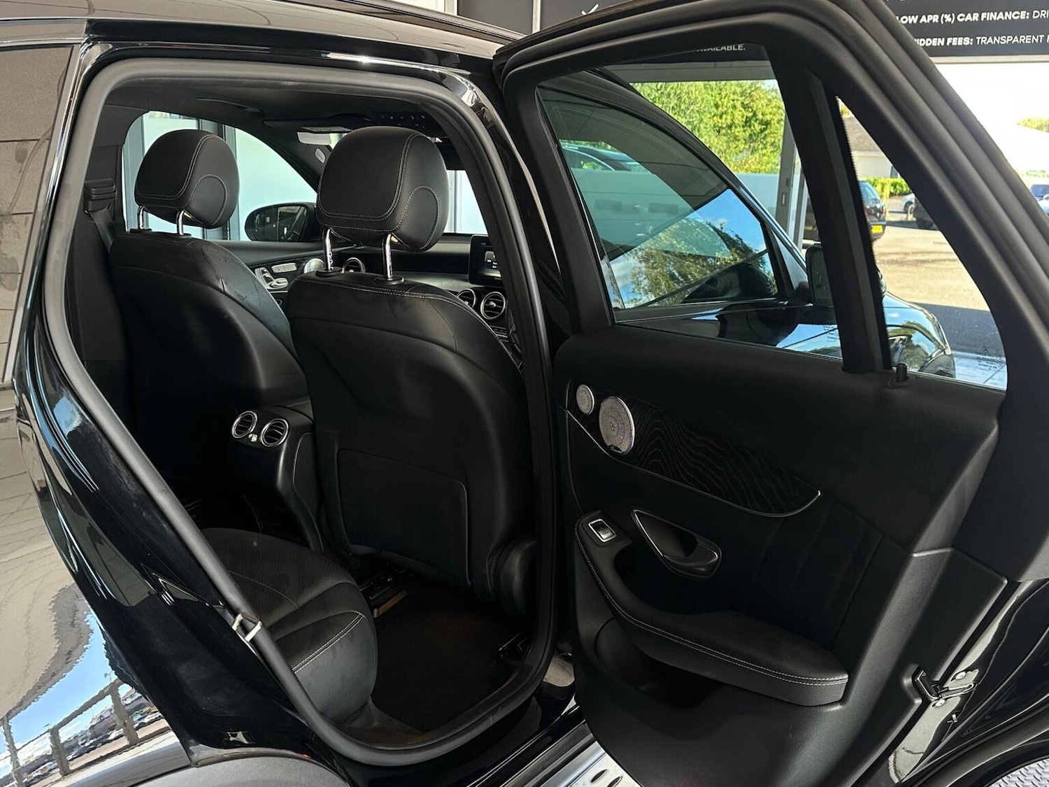 Used Mercedes-Benz GLC 2018 for sale - 76656275: Photo 29