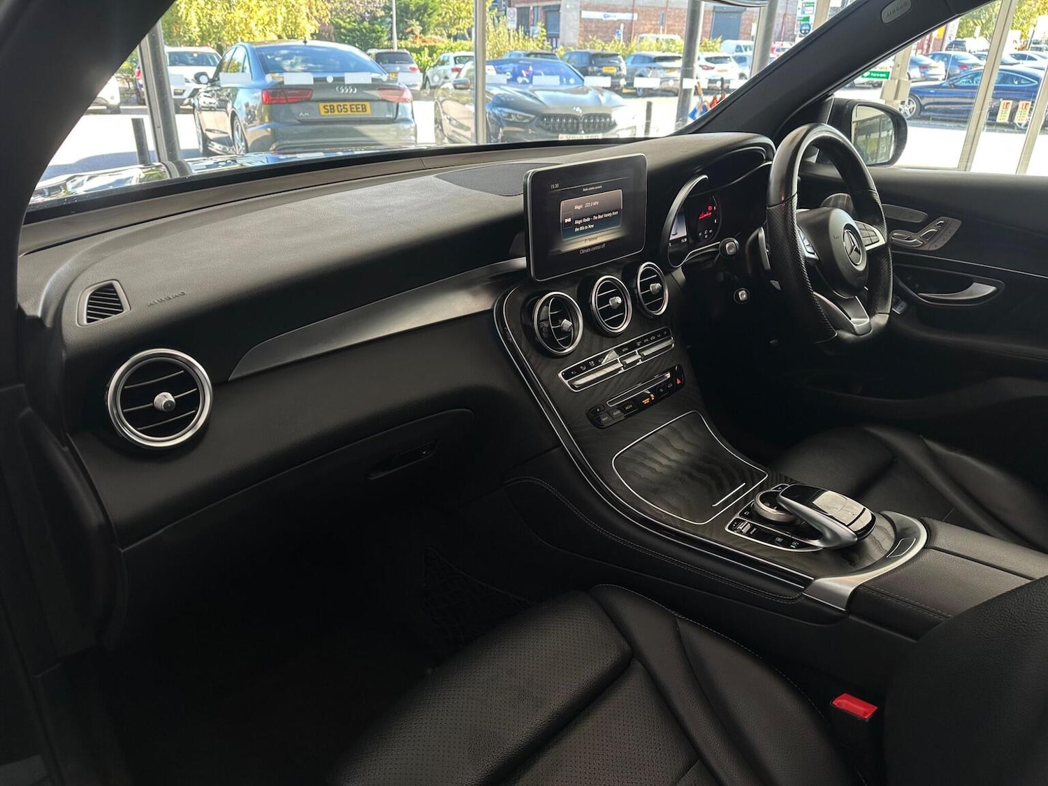 Used Mercedes-Benz GLC 2018 for sale - 76656275: Photo 37