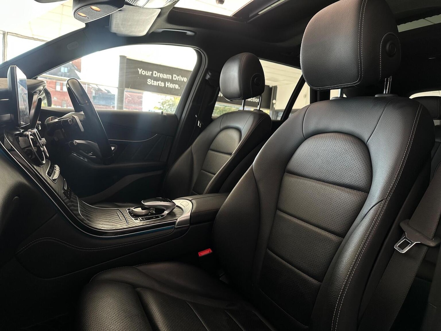 Used Mercedes-Benz GLC 2018 for sale - 76656275: Photo 39