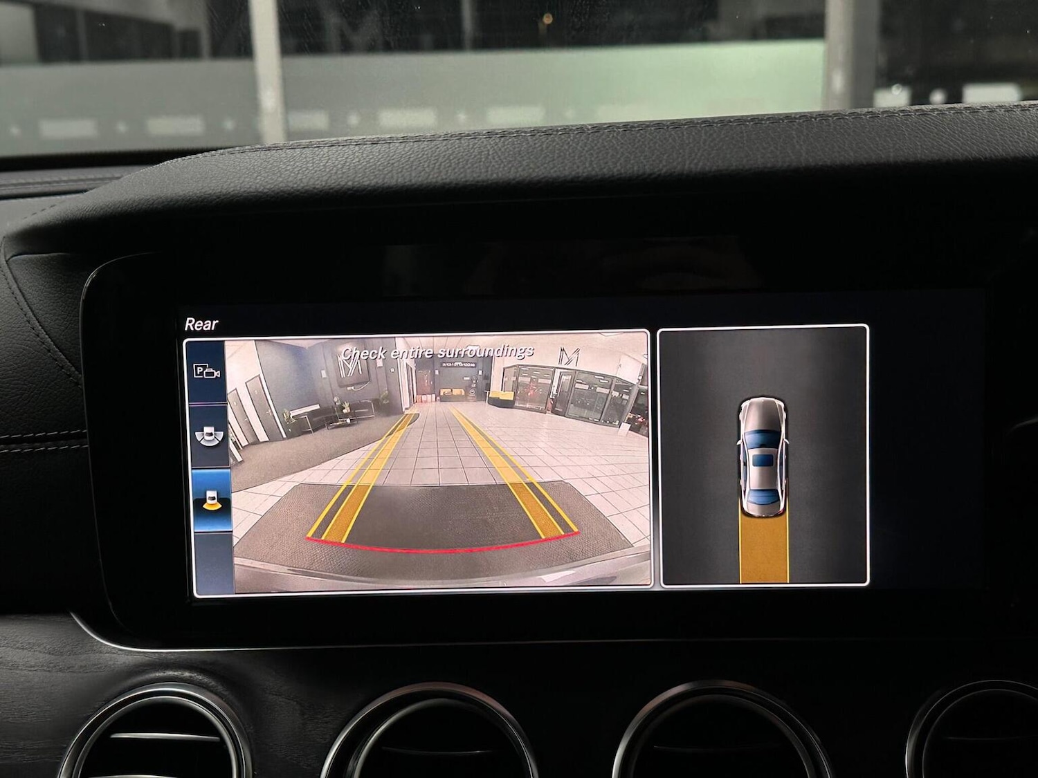 Used Mercedes-Benz E Class 2017 for sale - 77129603: Photo 27