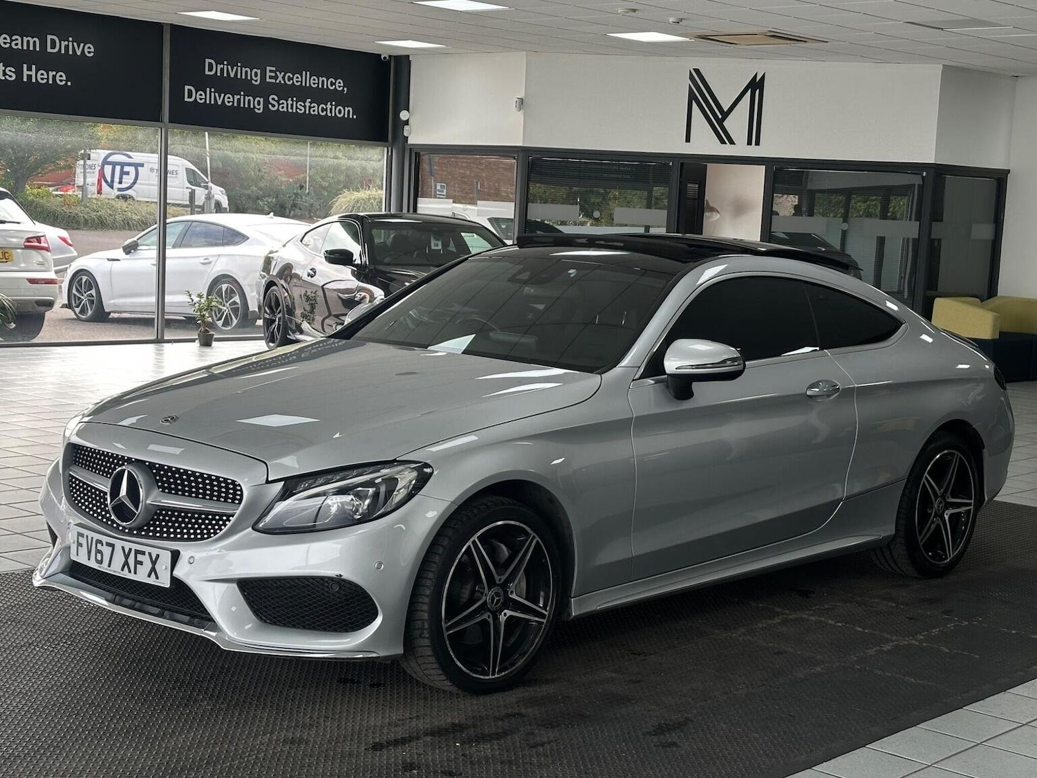 Used Mercedes-Benz C Class 2018 for sale - 77052996: Photo 5