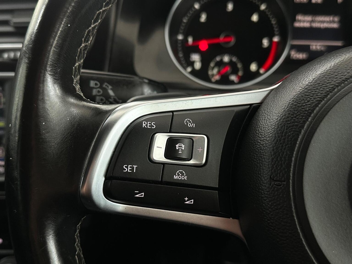 Used Volkswagen Golf 2016 for sale - 76769596: Photo 24