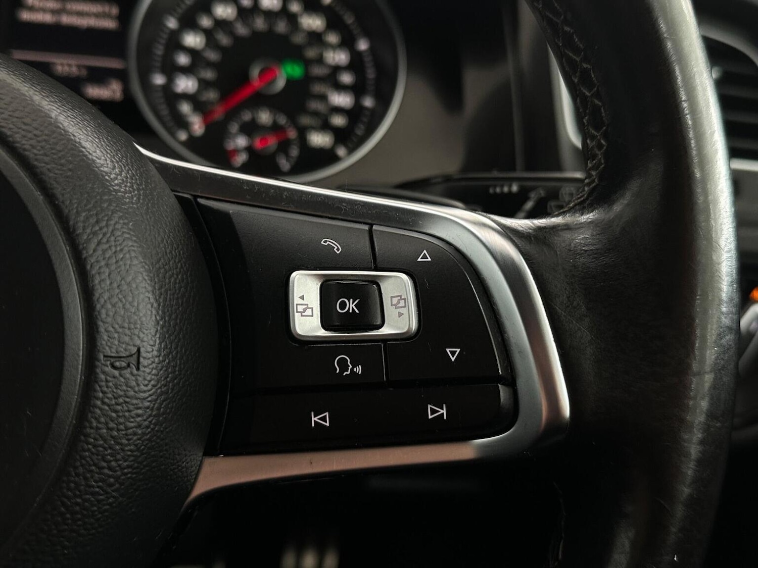 Used Volkswagen Golf 2016 for sale - 76769596: Photo 25