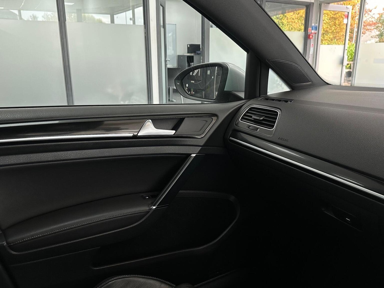 Used Volkswagen Golf 2016 for sale - 76769596: Photo 29