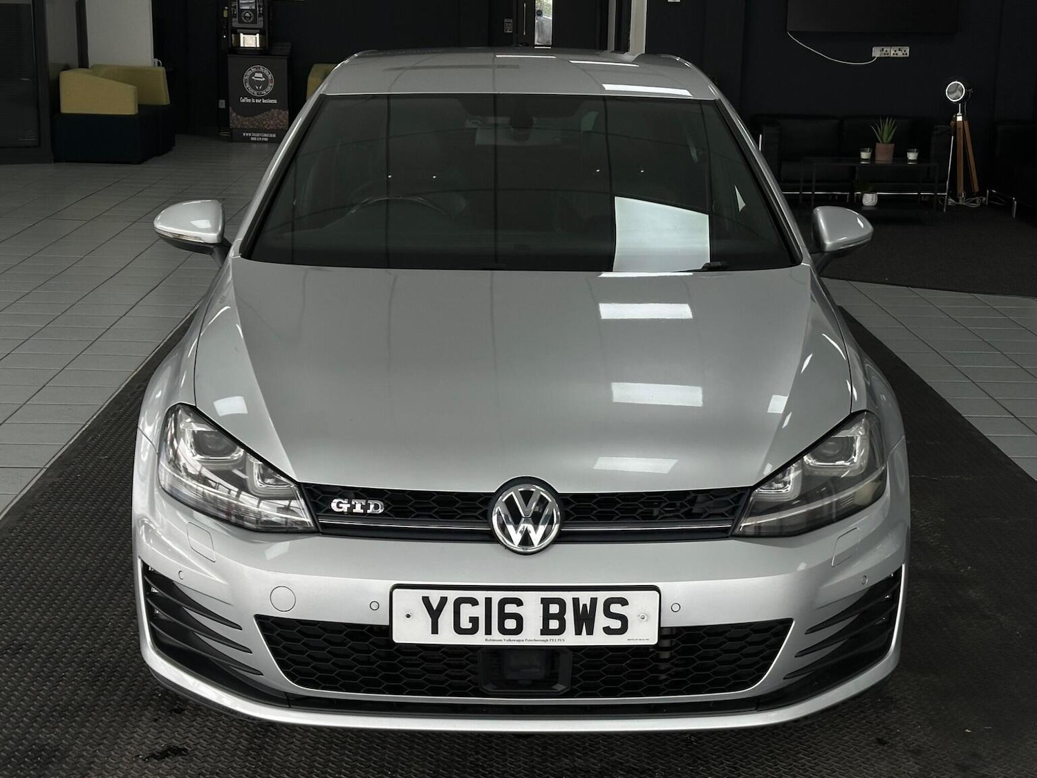Used Volkswagen Golf 2016 for sale - 76769596: Photo 4