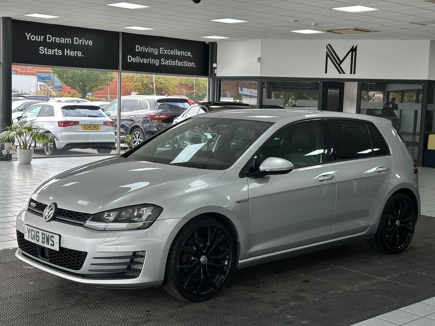 Used Volkswagen Golf 2016 for sale - 76769596: Photo 6