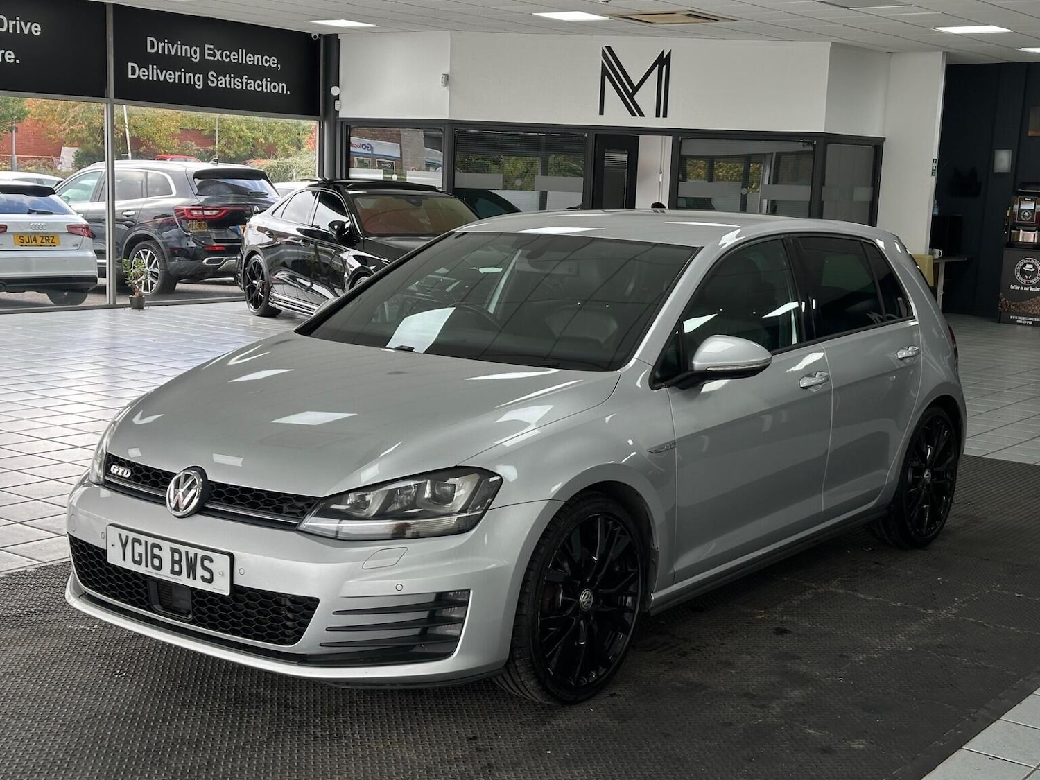 Used Volkswagen Golf 2016 for sale - 76769596: Photo 7